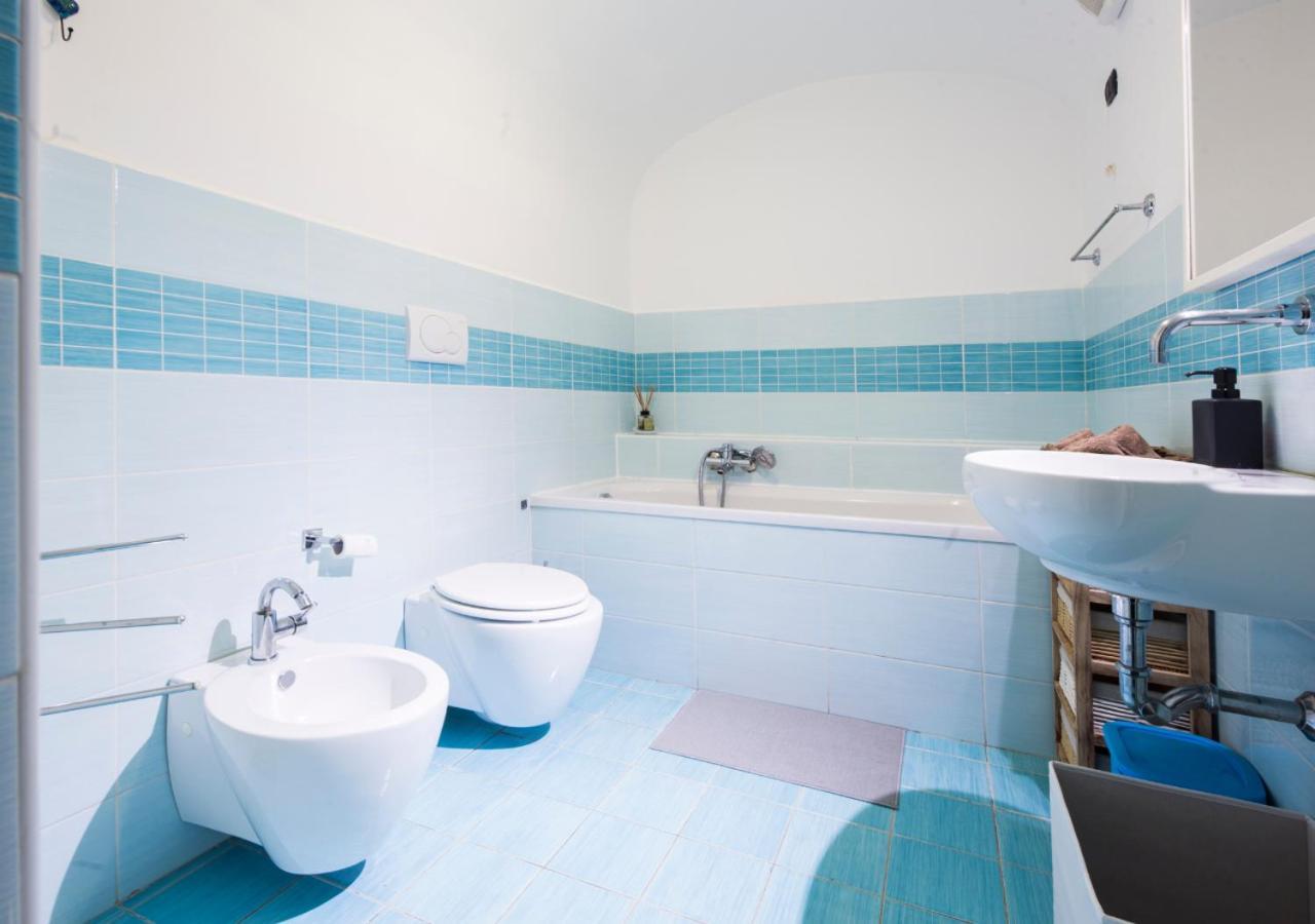 Elegante Loft In Centro Storico Acquario Apartment เจนัว ภายนอก รูปภาพ