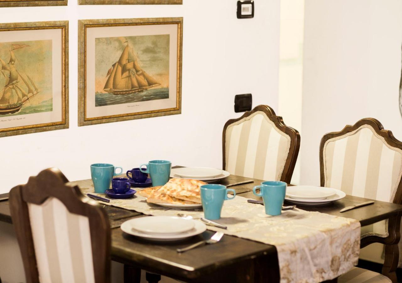 Elegante Loft In Centro Storico Acquario Apartment เจนัว ภายนอก รูปภาพ