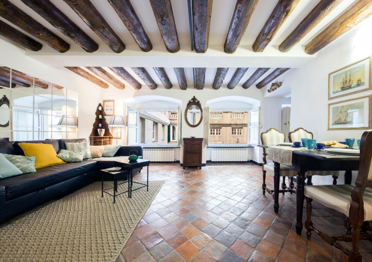Elegante Loft In Centro Storico Acquario Apartment เจนัว ภายนอก รูปภาพ